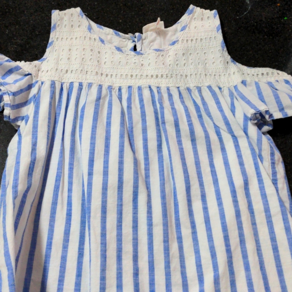 Cat & Jack size 14-16 blue & white striped shirt